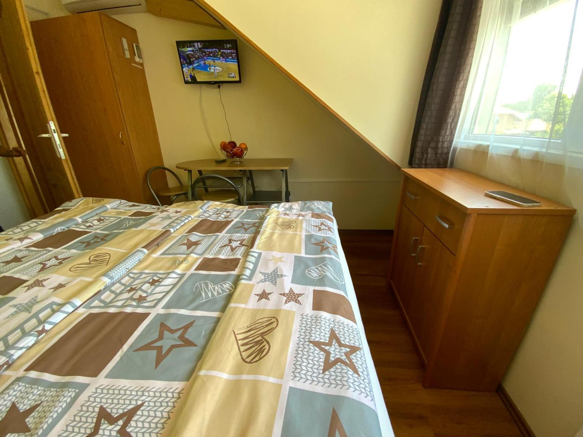 Elso Fecske Apartmanok Siófok Exterior foto