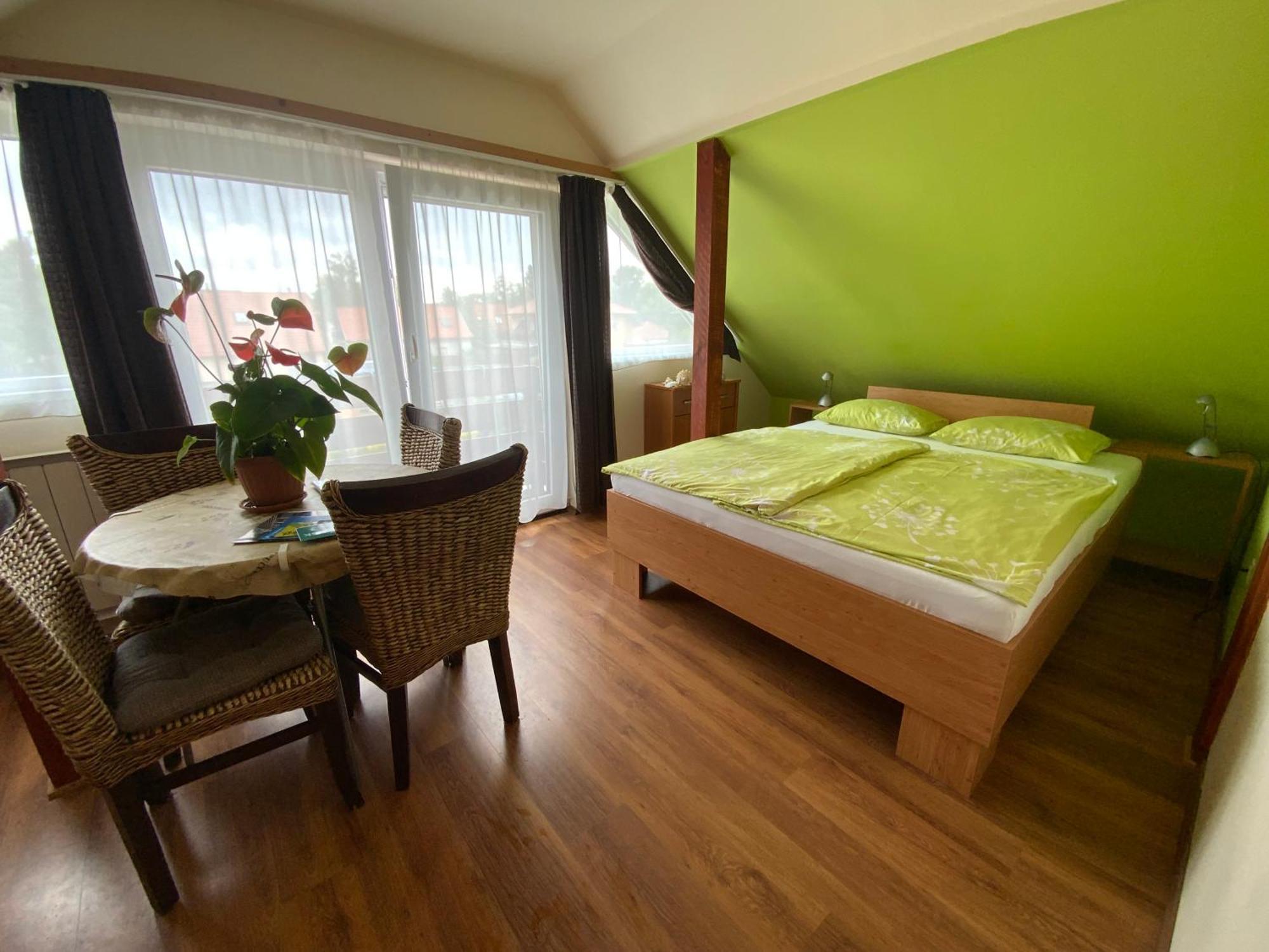 Elso Fecske Apartmanok Siófok Exterior foto
