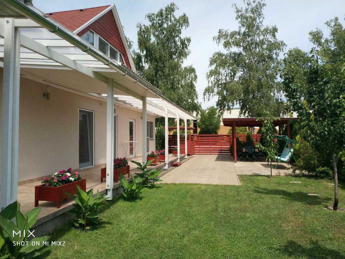 Elso Fecske Apartmanok Siófok Exterior foto